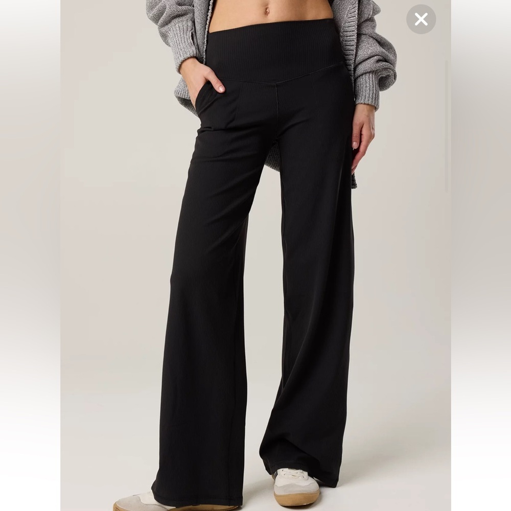 Aerie OFFLINE Real Me Black Ribbed Wide Leg High Waisted Trousers